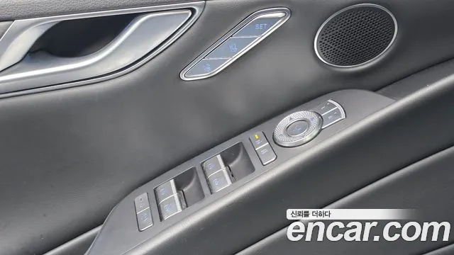 Genesis G80 2024 thumb 11