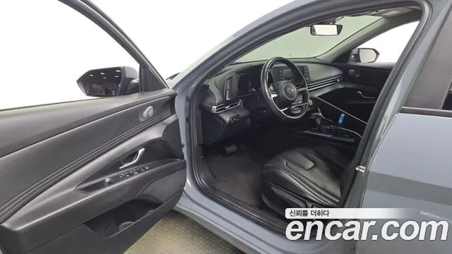 Hyundai Avante 2022 thumb 10