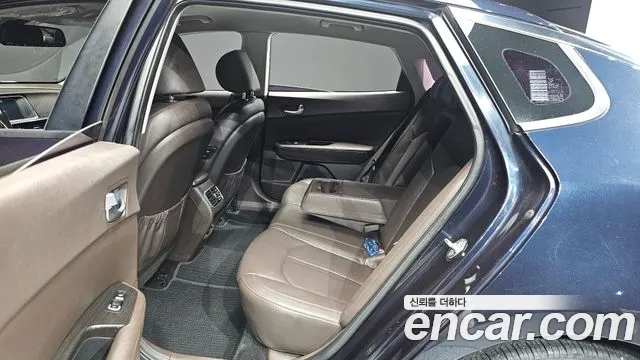 Kia K5 2018 thumb 12