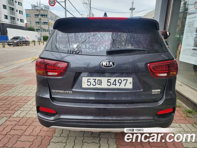 Kia Sorento 2017 thumb 2