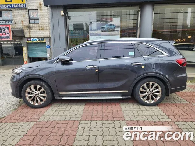Kia Sorento 2017 thumb 3