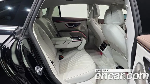 Mercedes-Benz EQS 2022 thumb 12