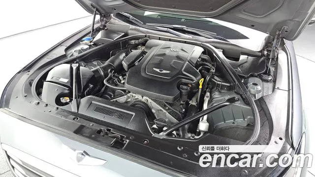 Hyundai Genesis 2014 thumb 6