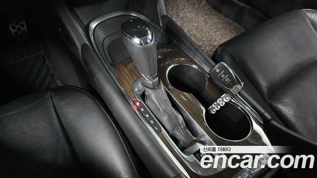 ChevroletGMDaewoo Malibu 2017 thumb 9