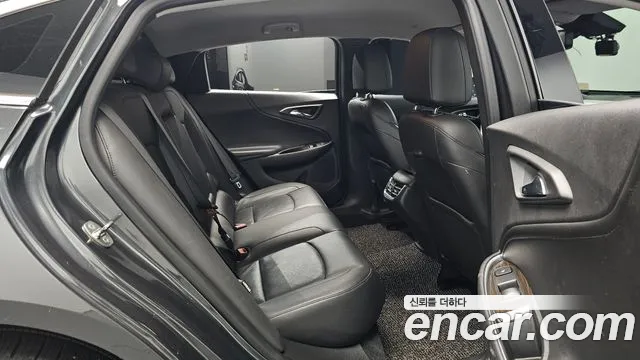 ChevroletGMDaewoo Malibu 2017 thumb 11