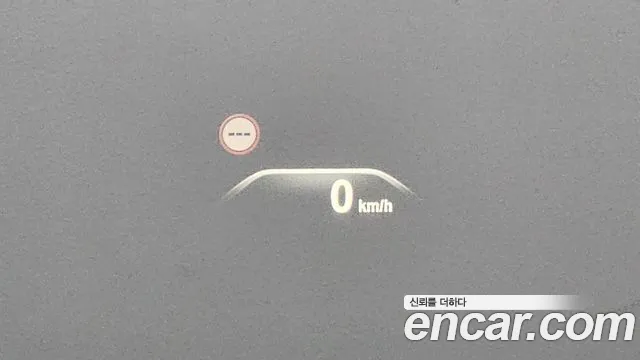 BMW 5-Series 2017 thumb 11
