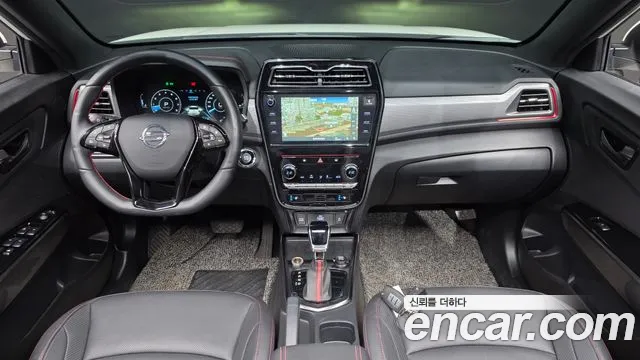 KG_Mobility_Ssangyong TIBOLI 2020 thumb 6
