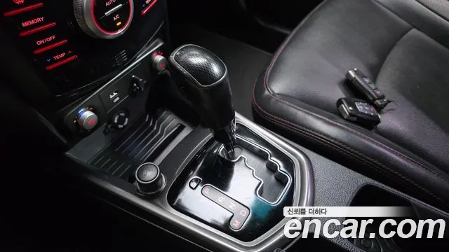 KG_Mobility_Ssangyong TIBOLI 2016 thumb 9