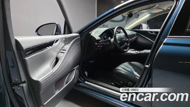 Genesis G80 2022 thumb 10