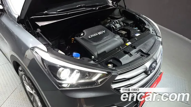 Hyundai Santa Fe 2017 thumb 6