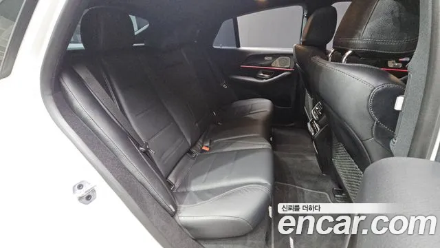 Mercedes-Benz GLE 2023 thumb 11