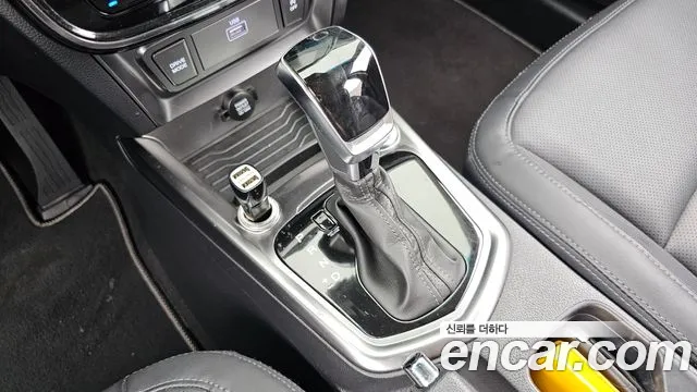 KG_Mobility_Ssangyong TIBOLI 2021 thumb 9