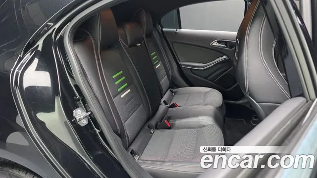 Mercedes-Benz A-Класс 2018 thumb 10