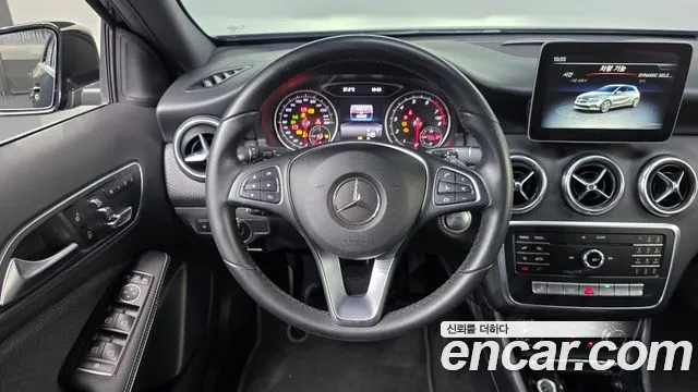 Mercedes-Benz A-Класс 2018 thumb 12