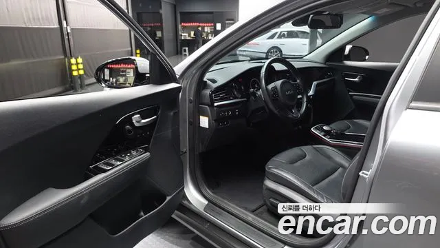 Kia Niro 2021 thumb 9