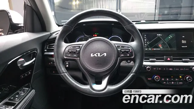 Kia Niro 2021 thumb 12