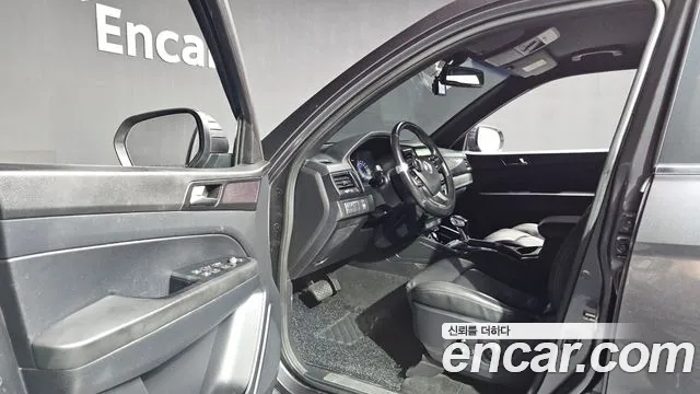 KG_Mobility_Ssangyong Rexton 2020 thumb 10