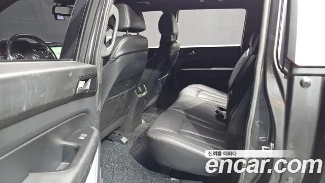 KG_Mobility_Ssangyong Rexton 2020 thumb 12