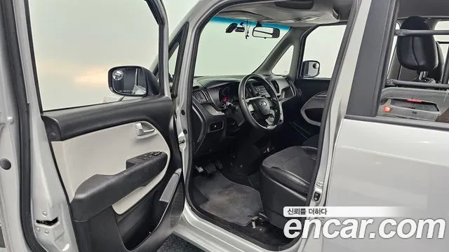 Kia Ray 2014 thumb 11