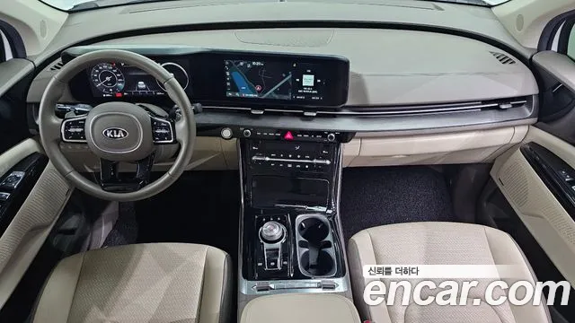 Kia Carnival 2021 thumb 6