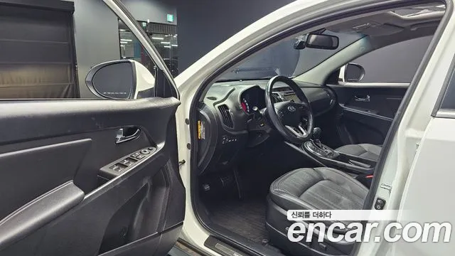 Kia Sportage 2013 thumb 10