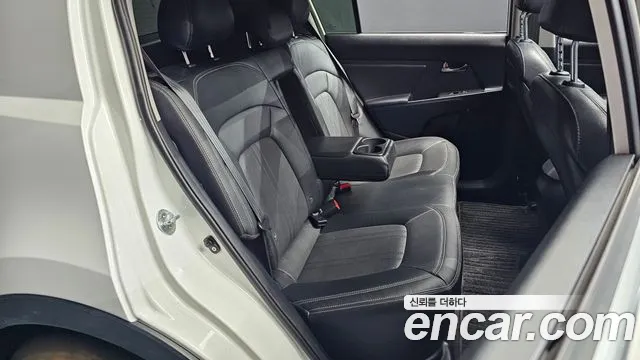 Kia Sportage 2013 thumb 11