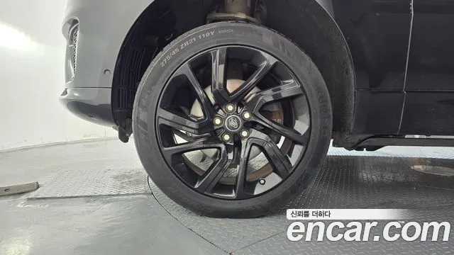 Land Rover Range Rover Sport 2018 thumb 5