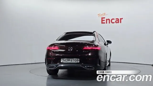 Mercedes-Benz E-Класс 2020 thumb 4