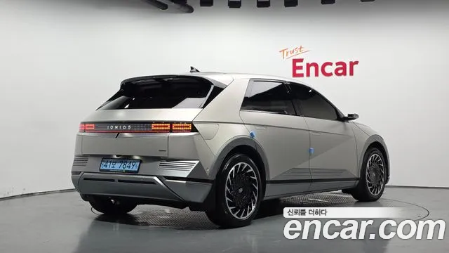 Hyundai IONIQ 5 2022 thumb 2