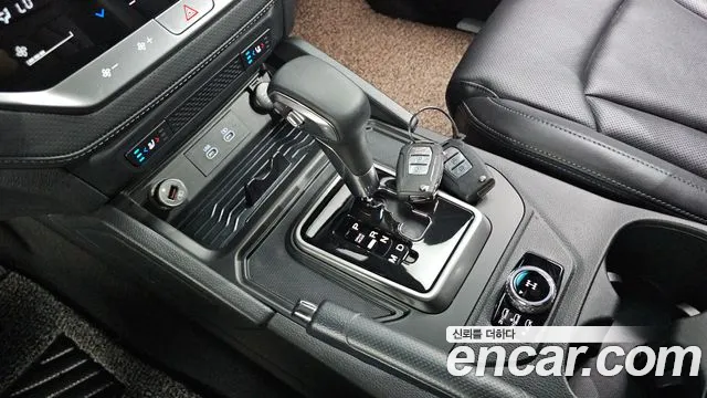 KG_Mobility_Ssangyong Rexton 2023 thumb 9