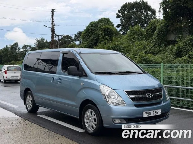 Hyundai Starex 2010 thumb 3