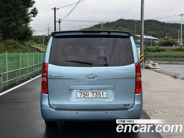 Hyundai Starex 2010 thumb 5