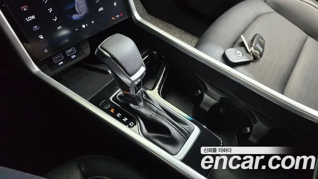 KG_Mobility_Ssangyong Torres 2024 thumb 9