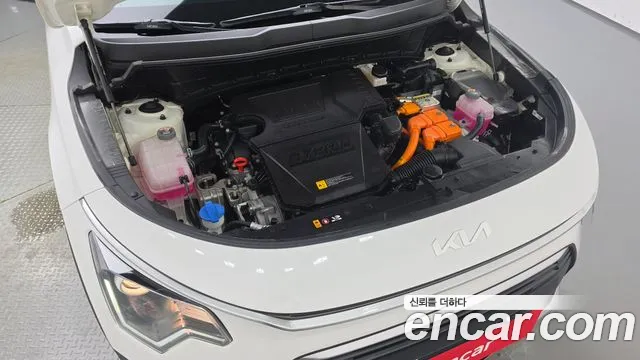 Kia Niro 2023 thumb 5