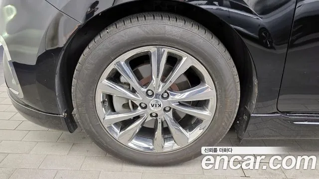 Kia Carnival 2019 thumb 5