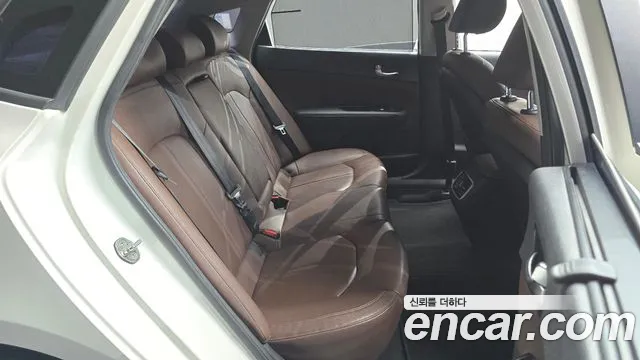 Kia K5 2015 thumb 11