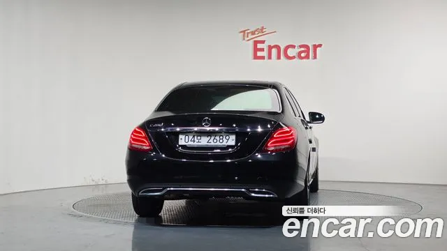 Mercedes-Benz C-Класс 2017 thumb 4
