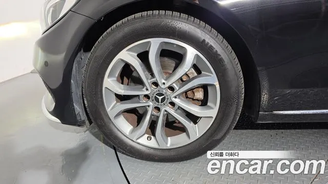 Mercedes-Benz C-Класс 2017 thumb 5