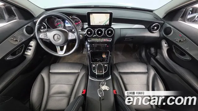 Mercedes-Benz C-Класс 2017 thumb 7