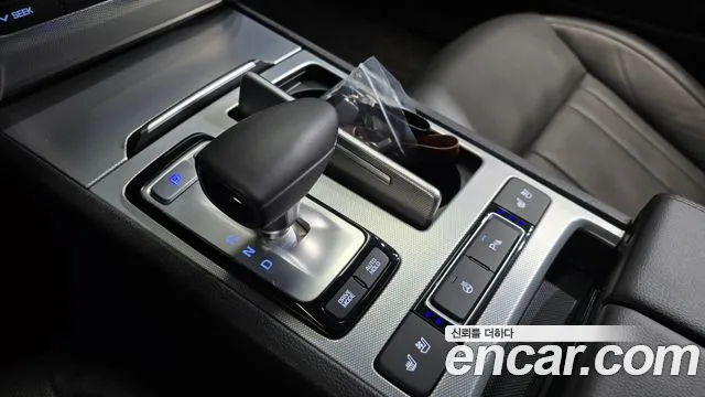 Genesis G80 2017 thumb 9