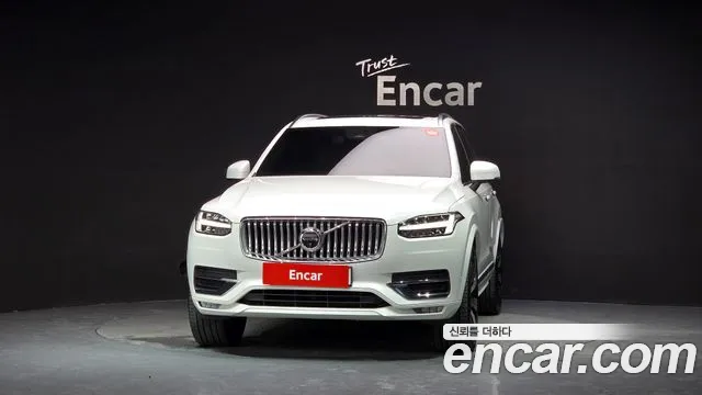 Volvo XC90 2023 thumb 3