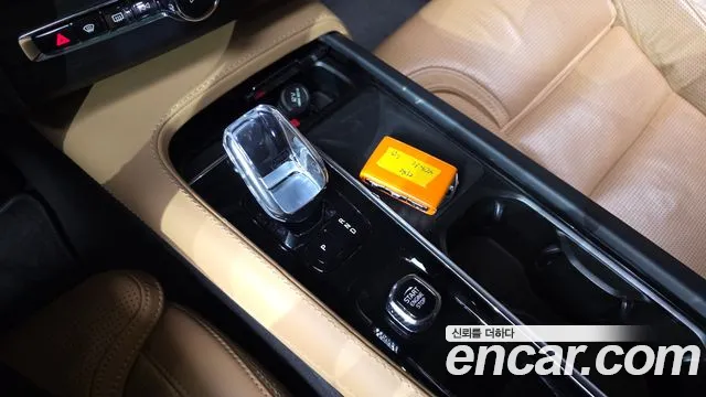 Volvo XC90 2023 thumb 9