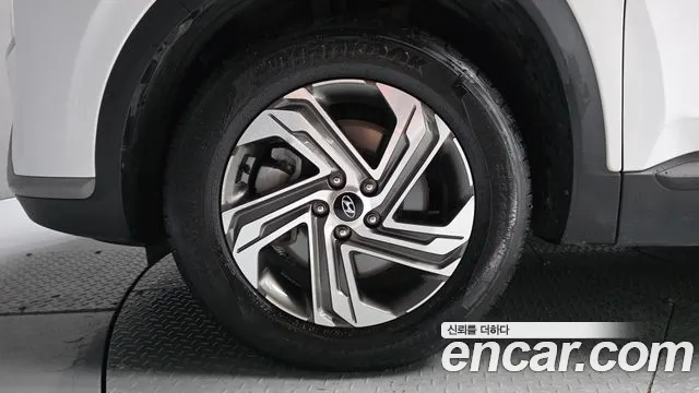 Hyundai Santa Fe 2022 thumb 5