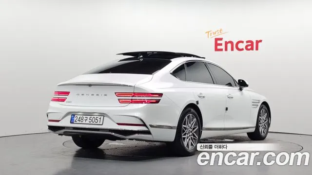 Genesis G80 2025 thumb 2