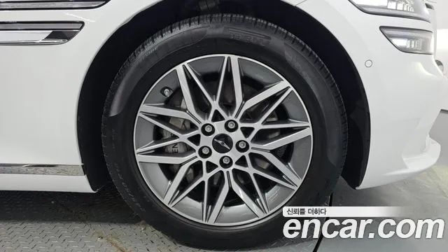 Genesis G80 2025 thumb 5