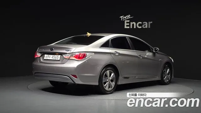 Hyundai Sonata 2011 thumb 2