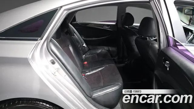 Hyundai Sonata 2011 thumb 12