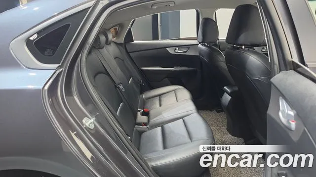 Kia K3 2022 thumb 11