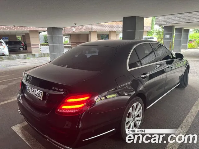 Mercedes-Benz E-Класс 2020 thumb 2