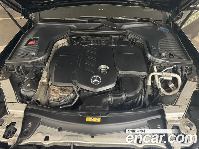 Mercedes-Benz E-Класс 2020 thumb 6